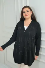 Kadın Kolları Düğme Detaylı Taş Harf Baskılı Soğuk İplik Büyük Beden Hırka