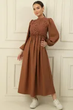 Güpürlü Keten Efekt Uzun Elbise