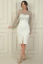 Robe courte en crêpe pour femme, ornée d'un imprimé floqué de feuilles en tulle et d'une ceinture.