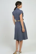 Kadın Yakalı Düşük Omuz Çift Cepli Kemerli Keten Efektli Elbise