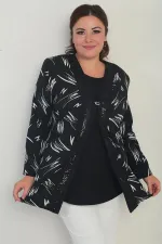 Ensemble 2 pièces pour femme, composé d'un chemisier sans manches en lycra avec détail rayé en PU sur le devant et d'une veste en crêpe à motifs, grandes tailles.