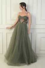 Robe longue de princesse pour femme avec buste plissé et bretelles et doublure en corde brodée de perles