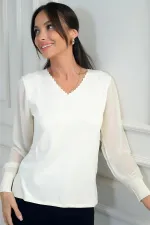 Kadın Merdiven V Yaka Kolları Şifon Kazak