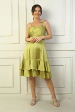 Jupe à bretelles pour femme, doublée et drapée, avec double volant en satin