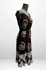 Kadın Ön Arka v Yaka Beli Lastikli Cepli Çiçek Desenli Rahat Kalıp Elbise