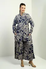 Ensemble 2 pièces oversize à motifs variés : tunique fendue sur le côté, pantalon palazzo à poches et taille élastique