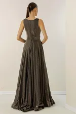 V-Neck Echo Tulle Glittery Lined Evening Dress