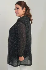 Ensemble deux pièces grande taille : chemisier à manches longues en lycra pour femme et veste en mousseline à pois dorés.