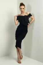 Robe mi-longue en satin à col Madonna et doublure intégrée pour femme