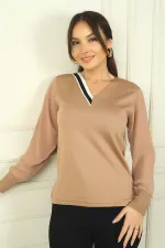 Kadın V Yaka Yarısı Şeritli Kolları Şifon Kazak
