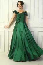 Robe de soirée longue en taffetas à bretelles et col bateau pour femme, ornée de roses, doublée et dotée de poches.