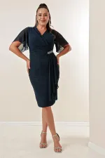 Robe courte grande taille à paillettes, manches en mousseline et ornements latéraux, doublée