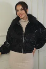 Manteau pour femme à col en fourrure, fermeture éclair sur le devant et doublure à motif zigzag