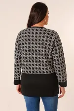 Önü Düğmeli Cepli Geometrik Desen Büyük Beden  Triko Hırka