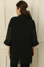 Ensemble 2 pièces grande taille : chemisier sans manches à sequins et col en V, veste en mousseline à détails bronzés et poignets à sequins.