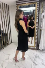 Komple Piliseli Astarlı Şifon Elbise