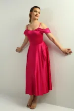 Kadın İp Askılı Düşük Kollu Astarlı Pileli Saten Kloş Uzun Elbise