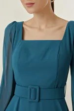 Kare Yaka Beli Kemerli Astarlı Şifon Uzun Abiye