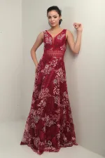 Women's V-Neck, Thick Strap, Waist-Decollete, Embroidered Long Flared Dress