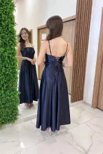 Kadın İnce Askılı Astarlı Cepli Midi Saten Elbise