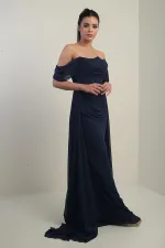 Robe longue cape en mousseline doublée à manches basses et armatures pour femme