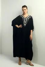 Women's V-Neck Embroidered Pocket Oversize Long Dress