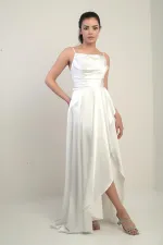 Robe longue en satin pour femme, à bretelles, laçage au dos, doublée et à volants.