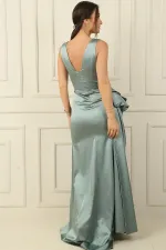 Ön Arka V Yaka Yanı Mendilli Yırtmaçlı Uzun Saten Abiye Elbise