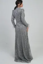 Robe longue en tulle pour femme avec manches à plumes, perles et sequins, et doublure