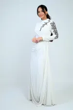 Taş İşlemeli Önü Büzgülü Astarlı Krep Saten Tesettür Elbise