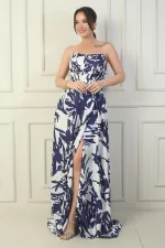 Robe longue en satin à motifs avec doublure et armatures pour femme