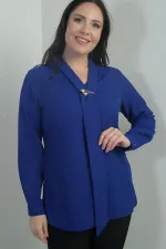 Chemisier grande taille en crêpe satin à col en V et foulard pour femme