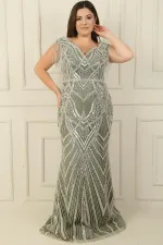 Robe sirène grande taille ornée de perles et doublée