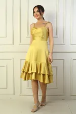 Jupe à bretelles pour femme, doublée et drapée, avec double volant en satin