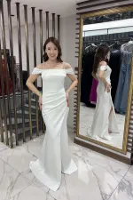 Women's Stoned Thin Strap Low Sleeve Satin Madonna Collar Lined Draped Double Fishtail Dress