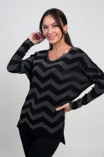 Kadın V Yaka Zikzak Desenli Geniş Beden Aralıklı Simli Bluz