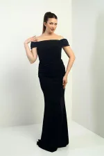 Robe sirène pailletée pour femme, jupe et buste froncés.