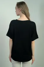 Kadın V Yaka Kartal Taşlı Bluz