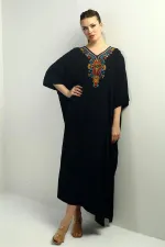 Robe longue oversize à col en V et poches brodées pour femme