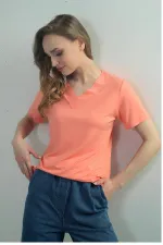 Kadın V Yaka Yırtmaçlı Kısa Kol Bluz