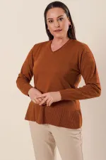 V Yaka Kolları Modelli Yanları Yırtmaçlı Büyük Beden Akrilik Kazak