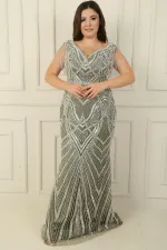 Robe sirène grande taille ornée de perles et doublée