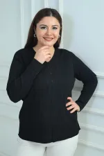 Chemisier grande taille à rayures et imprimé pierre sur le devant, col en V, en maille côtelée à fil froid.