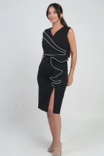 Kadın Kruvaze Yaka Yırtmaç Ve Volan Detaylı Parlak Şeritli Astarlı Krep Kısa Elbise