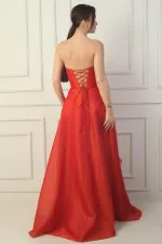 Kadın Straplez Önü Düğmeli Arkası Bağcıklı Eteği Fırfırlın Uzun Abiye Elbise Kadın Straplez Önü Düğmeli Arkası Bağcıklı Eteği Fırfırlın Uzun Abiye Elbise