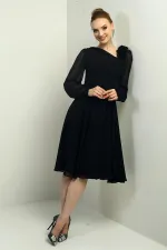 Robe midi en mousseline doublée à manches longues et détails floraux pour femme