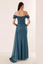 Robe longue doublée à paillettes et à manches courtes plissées sur le devant