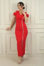 Robe longue en crêpe à manches basses et col en V pour femme, froncée sur le devant et ornée de rayures brillantes.