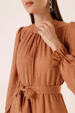 Beli Kuşaklı Yandan Cepli Keten Efekt Uzun Elbise