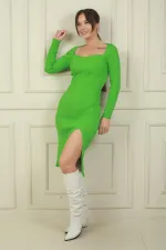 Women's Sweetheart Neckline Slit Knit Dress